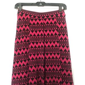 ⭐️LuLaRoe Madison skirt XS